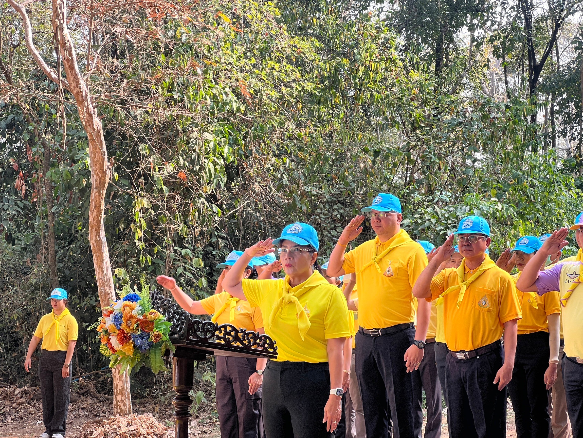 title - ส.ป.ก.สุโขทัย ร่วมกิจกรรมจิตอาสาเนื่องในวันที่ระลึกพระบาทสมเด็จพระพุทธเลิศหล้านภาลัย